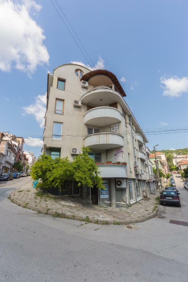 Kosev Apartment Weliko Tarnowo Exterior foto
